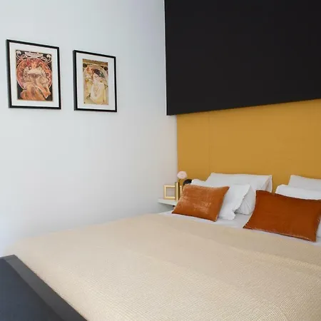 Pegasus & Apartment *