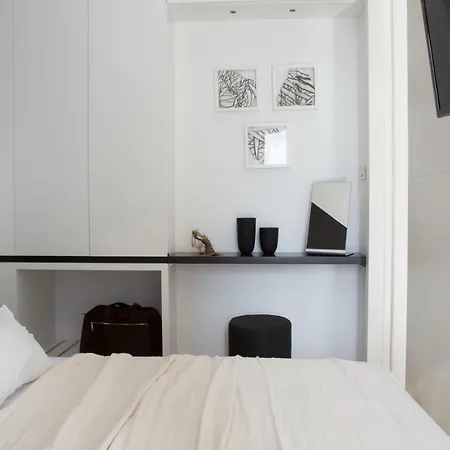 Pegasus & Apartment *