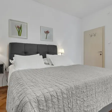 شقة Pegasus & ماكارسكا