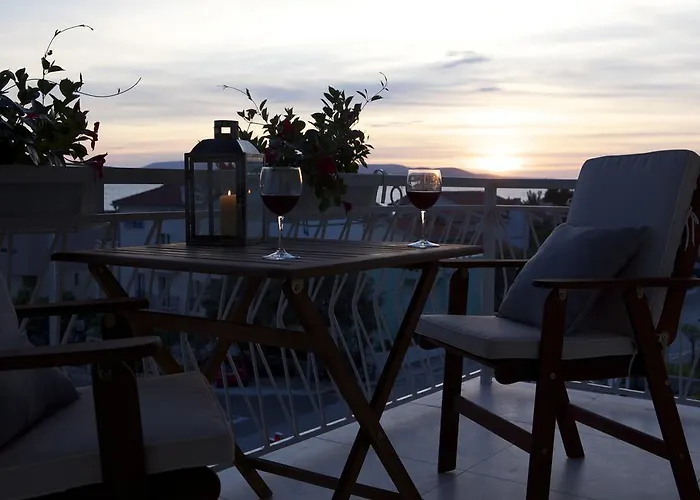 Pegasus & ماكارسكا